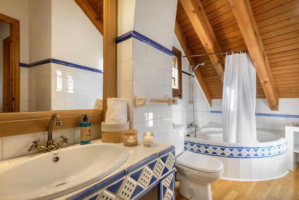 Alojamiento La Atalaya De Araguas Araguás del Solano Extérieur photo